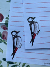 Load image into Gallery viewer, Elsy the woodpecker Letter Sheets
