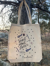 Load image into Gallery viewer, Snail mail  lover tote bag
